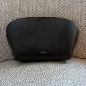 Cuyana Medium Travel Case 🧡AS-IS🧡